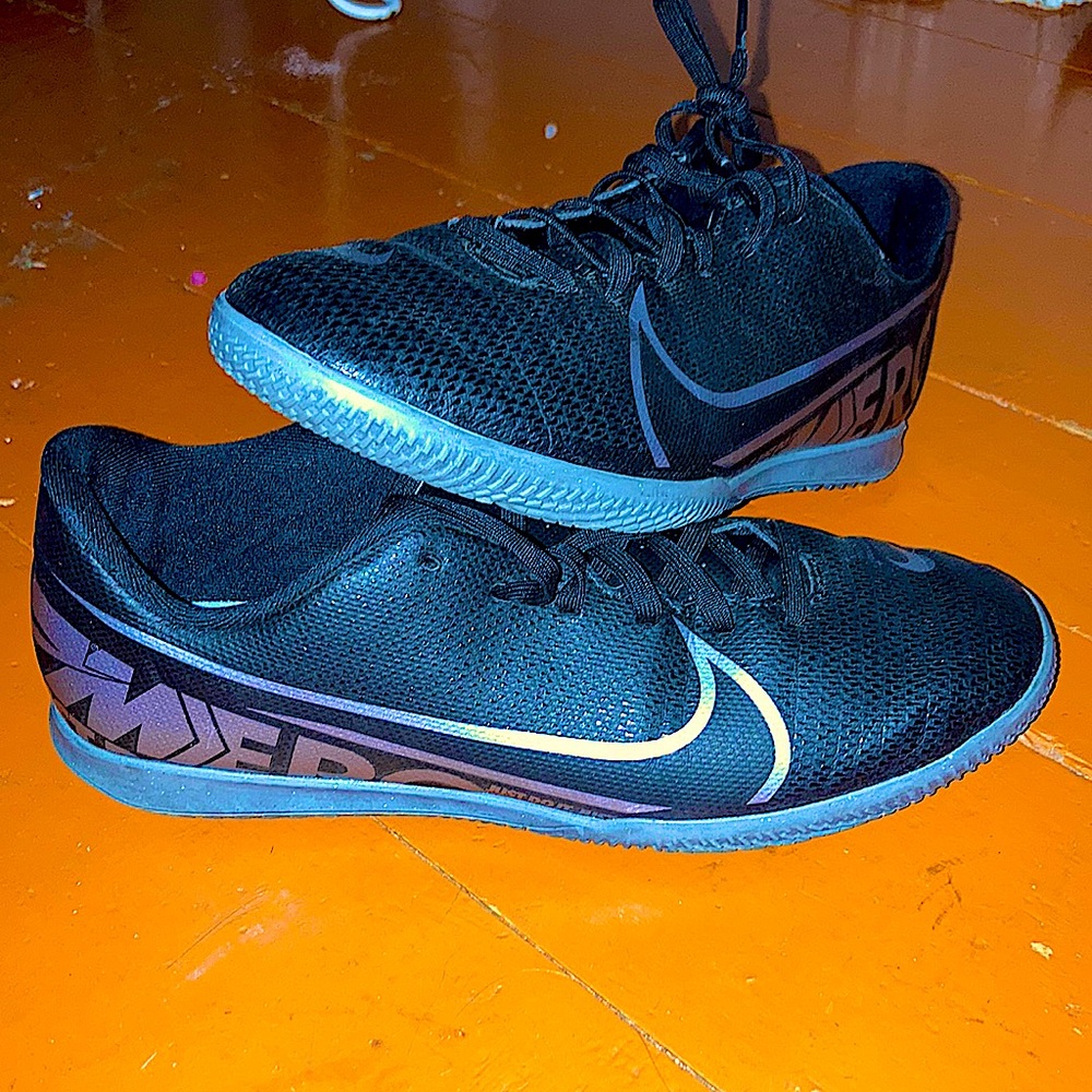Nike Mercurial Vapor 13